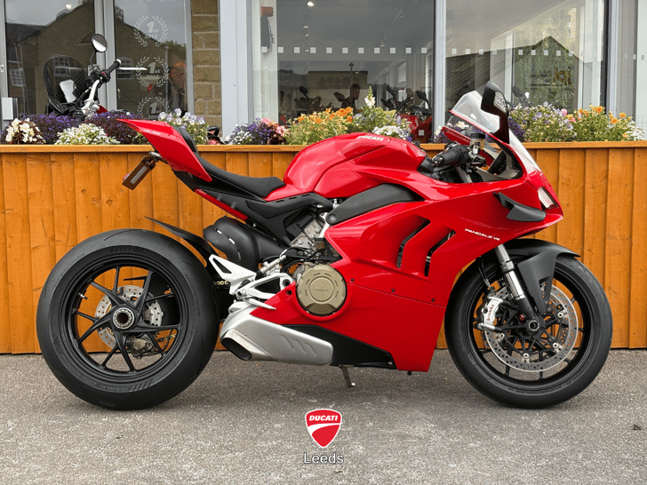 DUCATI PANIGALE V4