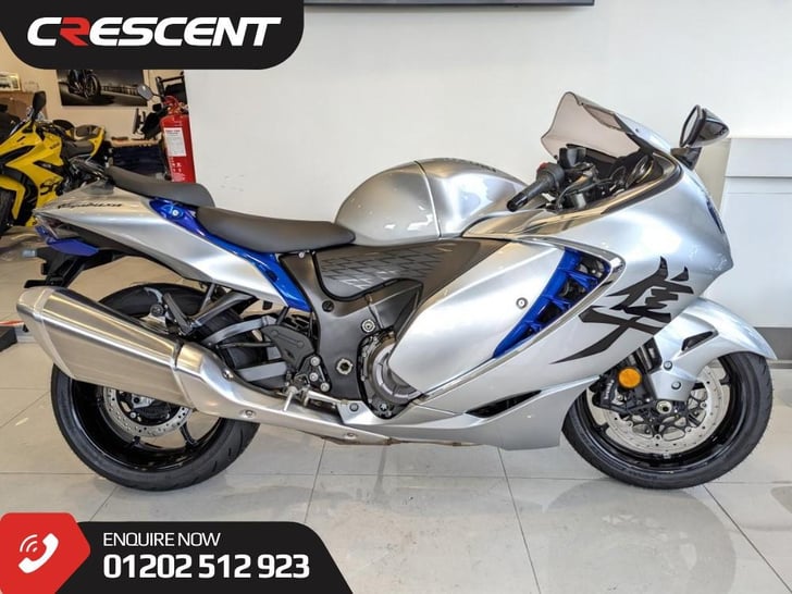 SUZUKI GSX1300R HAYABUSA