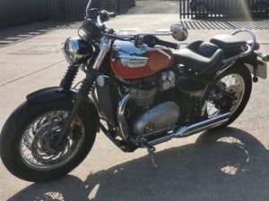 Used Triumph BONNEVILLE BONNEVILLE SPEEDMASTER for sale in Stoke On Trent | Image 2