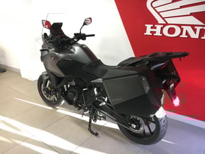 Used Honda NT1100 NT1100 MANUAL for sale in Newcastle upon Tyne | Image 2