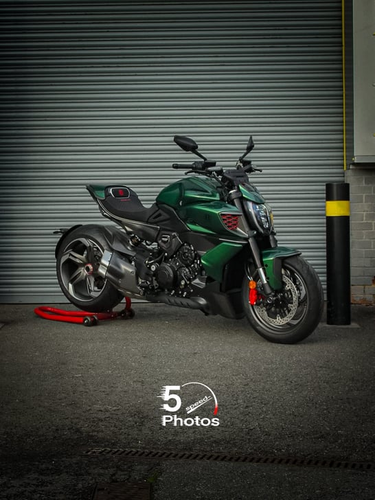 Ducati DIAVEL FOR BENTLEY