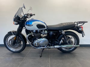 Used Triumph BONNEVILLE T120 BONNEVILLE T120 1200 for sale in Newcastle | Image 3