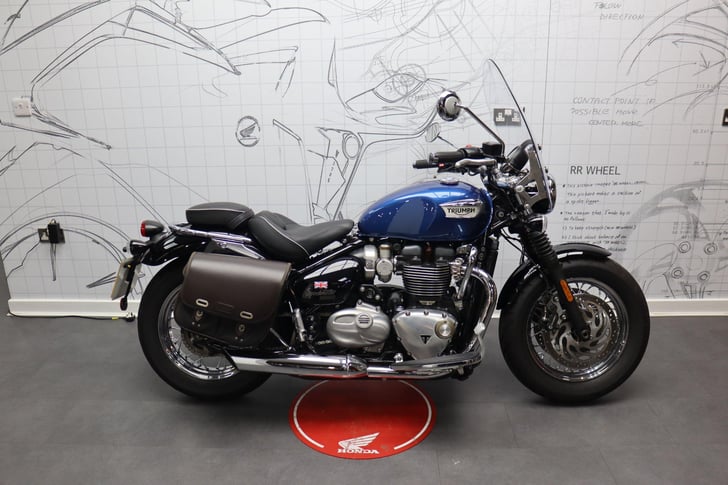 Triumph SPEEDMASTER 1200