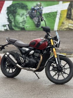 Triumph SCRAMBLER 400 X