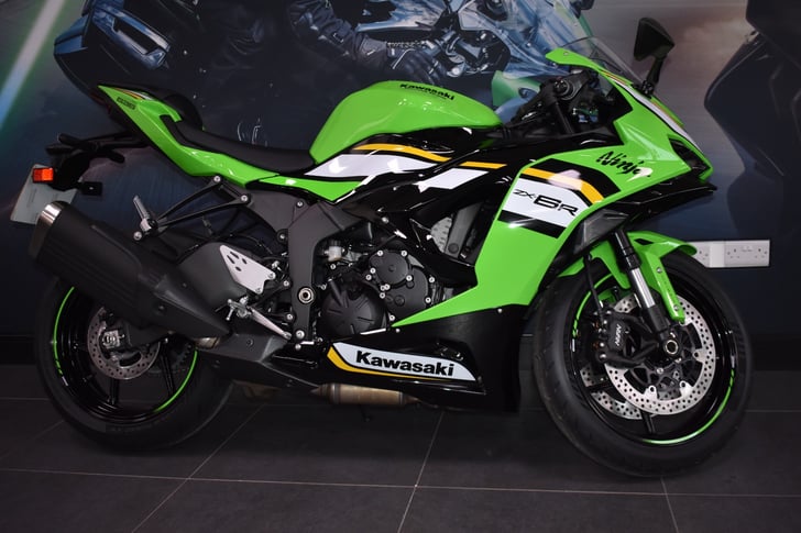 Kawasaki NINJA ZX-6R