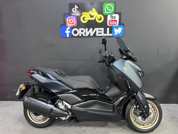 Yamaha X-MAX TECH MAX 300 CZD300 