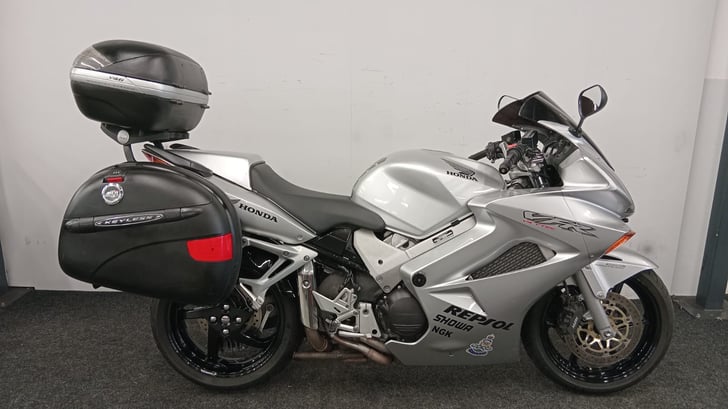 Honda VFR800