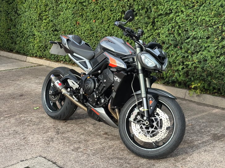 Triumph STREET TRIPLE 765 RS