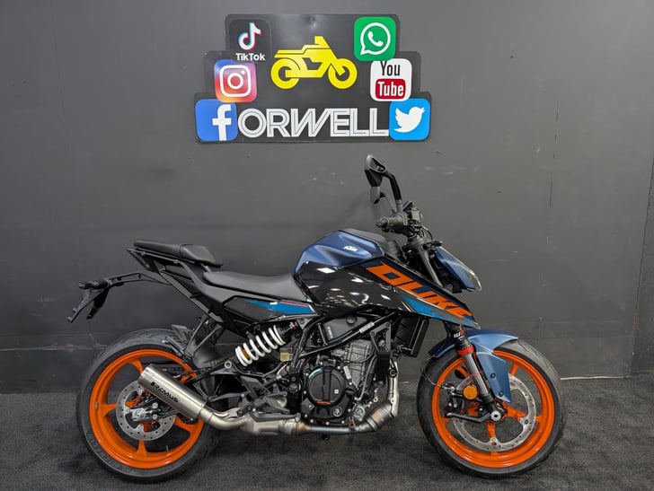 KTM 125 DUKE 2025 