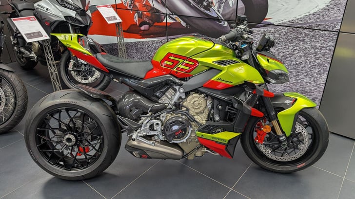 Ducati STREETFIGHTER V4 1103 LAMBORGHINI DUCATI QUICK SHIFT - EVO 2