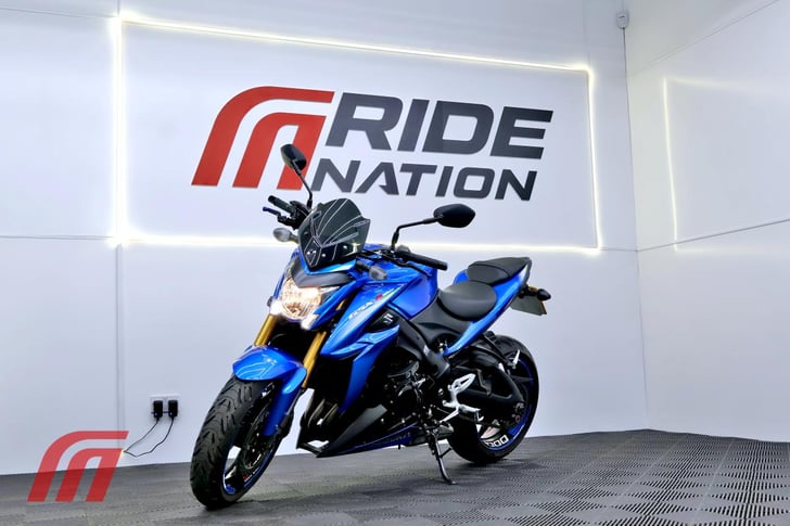 Suzuki GSXS 1000 AL6 ABS 