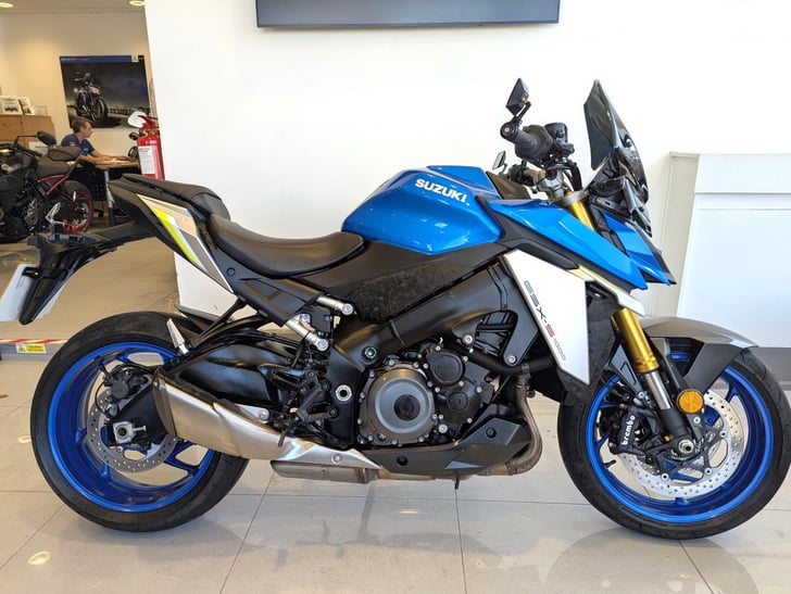Suzuki GSXS 1000 RQ M3 
