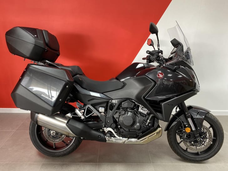 Honda NT1100AP 