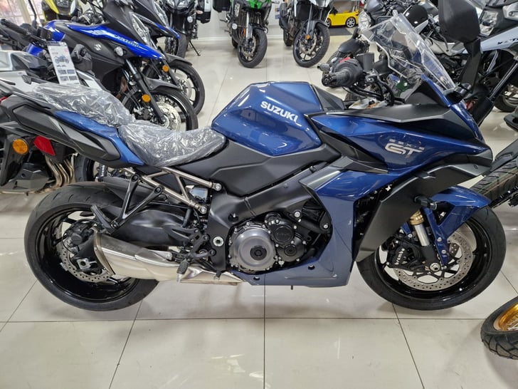 Suzuki GSX-S1000GT