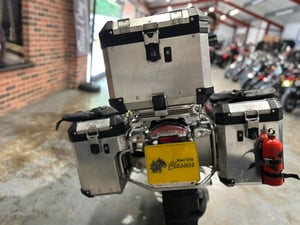 Watch video of BMW R1200 R1200GS in Chesterfield