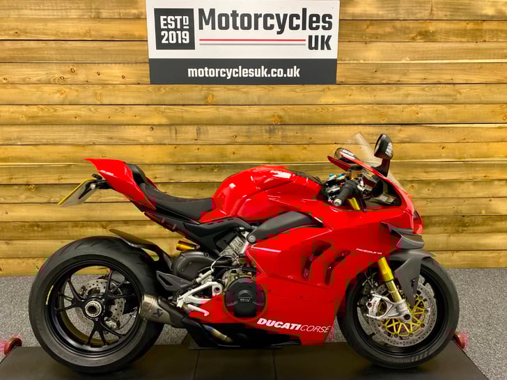 Ducati PANIGALE V4