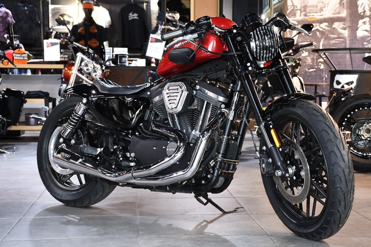 Harley-Davidson SPORTSTER XL1200CX ROADSTER