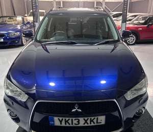 Used Mitsubishi OUTLANDER OUTLANDER 2.2 DI-D GX4 4WD EURO 5 5DR for sale in Chesterfield | Image 3