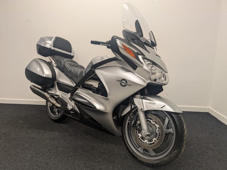 Honda ST1300 PAN EUROPEAN