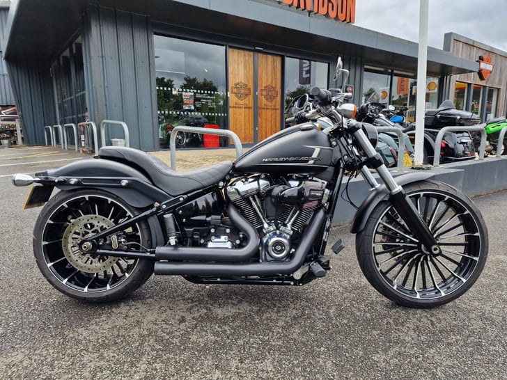 Harley-Davidson SOFTAIL BREAKOUT 117