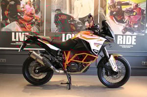 Used KTM 1290 SUPER ADVENTURE R 1290 SUPER ADVENTURE R 1290 for sale in Watford | Image 2