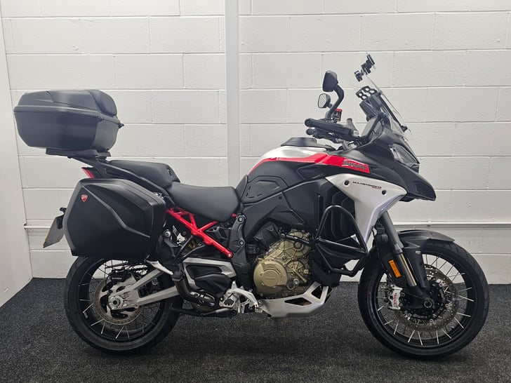 Ducati MULTISTRADA V4 RALLY RADAR