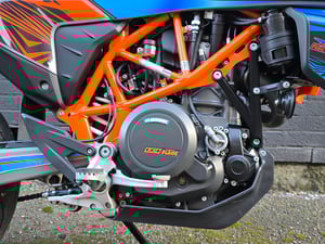 Used KTM  690 SMC R ABS for sale in Nottingham | Image 3