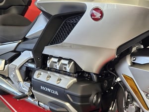 Used Honda GL1800 GOLD WING TOUR DCT GL1800 GOLD WING TOUR DCT for sale in Newcastle-under-Lyme | Image 2