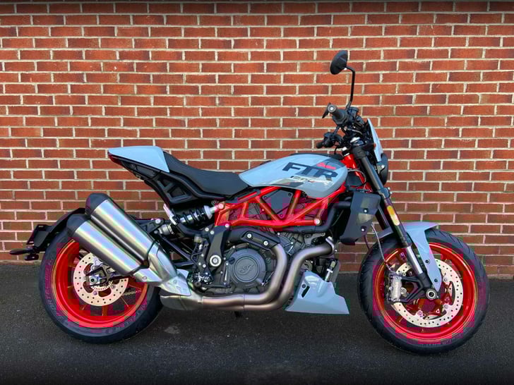 INDIAN MOTORCYCLE FTR SPORT