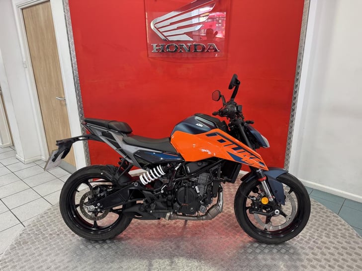KTM 125 DUKE 