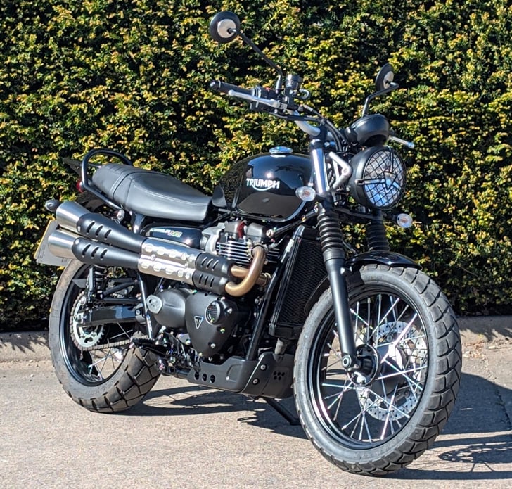 Triumph SCRAMBLER 900