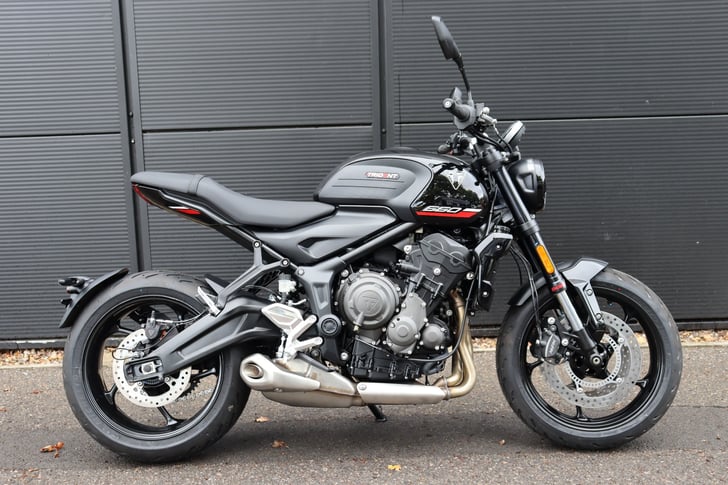 Triumph TRIDENT 660