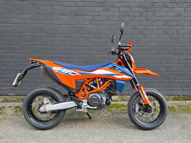 KTM 690 SMC R