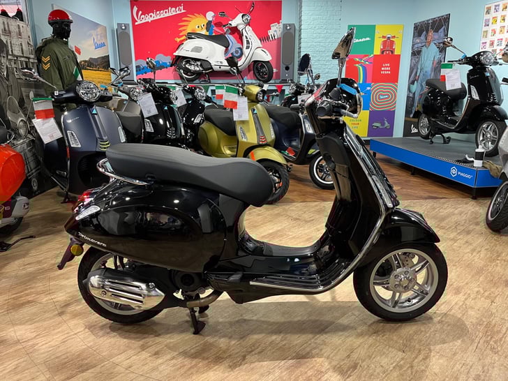Piaggio VESPA PRIMAVERA 50 CVT