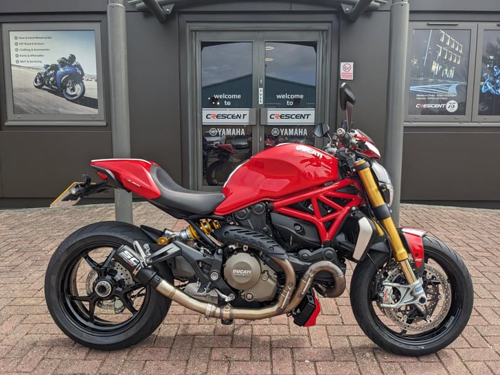 DUCATI M1200 S 