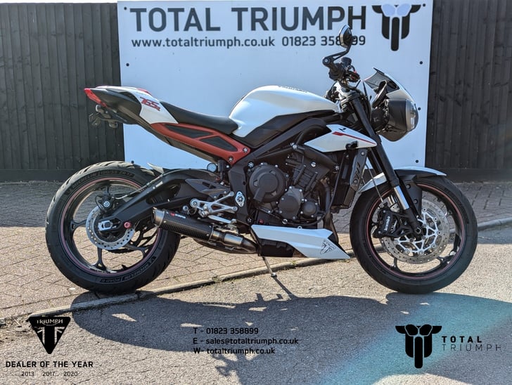 TRIUMPH STREET TRIPLE 765 R