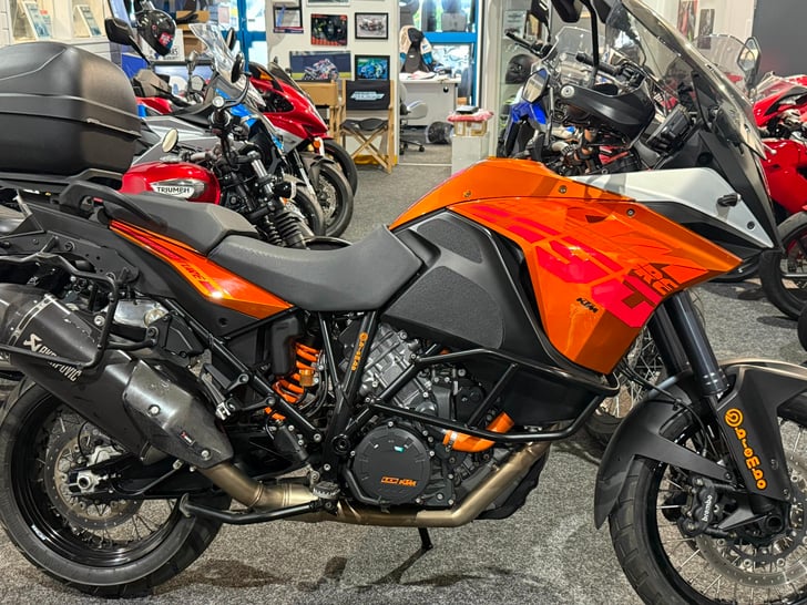KTM 1190 ADVENTURE