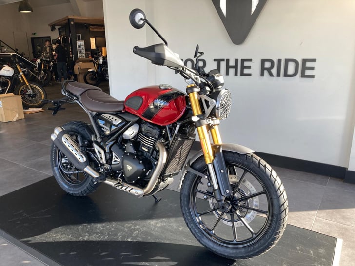 Triumph Scrambler 400 X