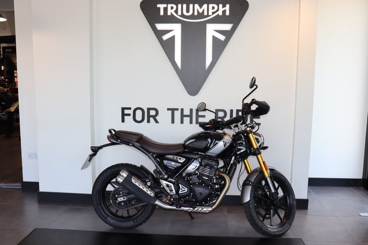 Triumph Scrambler 400 X