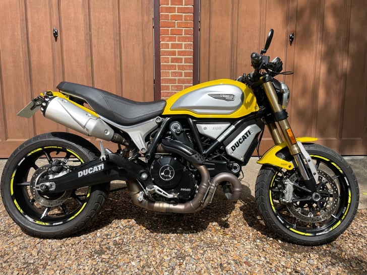 Ducati SCRAMBLER 1100