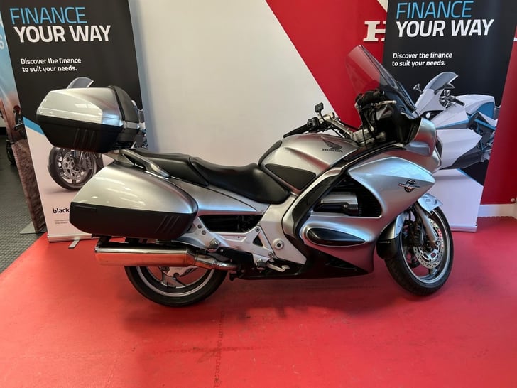 Honda ST1300 PAN EUROPEAN ABS