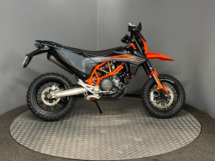 KTM 690 SMC R