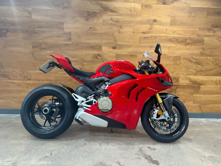 Ducati PANIGALE V4 S