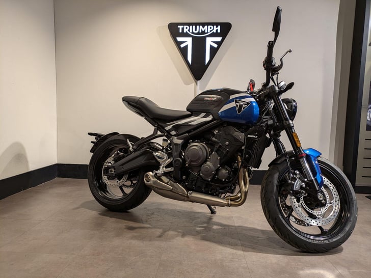 Triumph TRIDENT 660