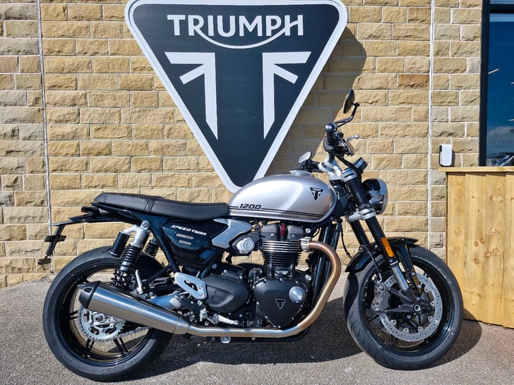 Triumph SPEED TWIN 1200