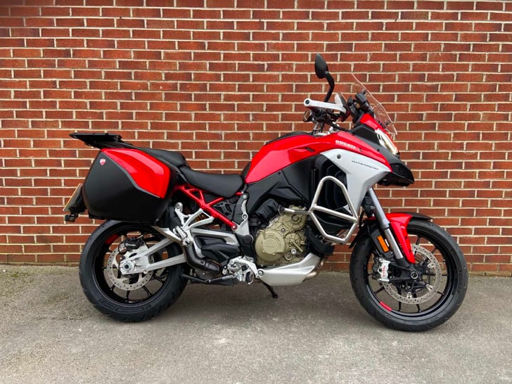 DUCATI MULTISTRADA V4 S