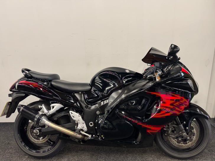 Suzuki GSX1300R HAYABUSA