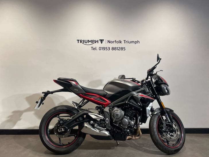 Triumph STREET TRIPLE 765 R