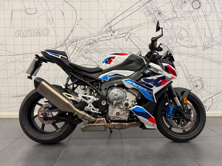 BMW M 1000 R