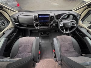 Used Elddis AUTOQUEST CV60 AUTOQUEST CV60 for sale in Wythall | Image 3